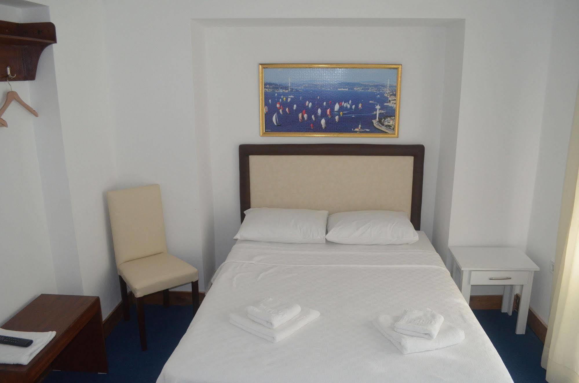 Lacivert Hotel Ayvalı Eksteriør bilde