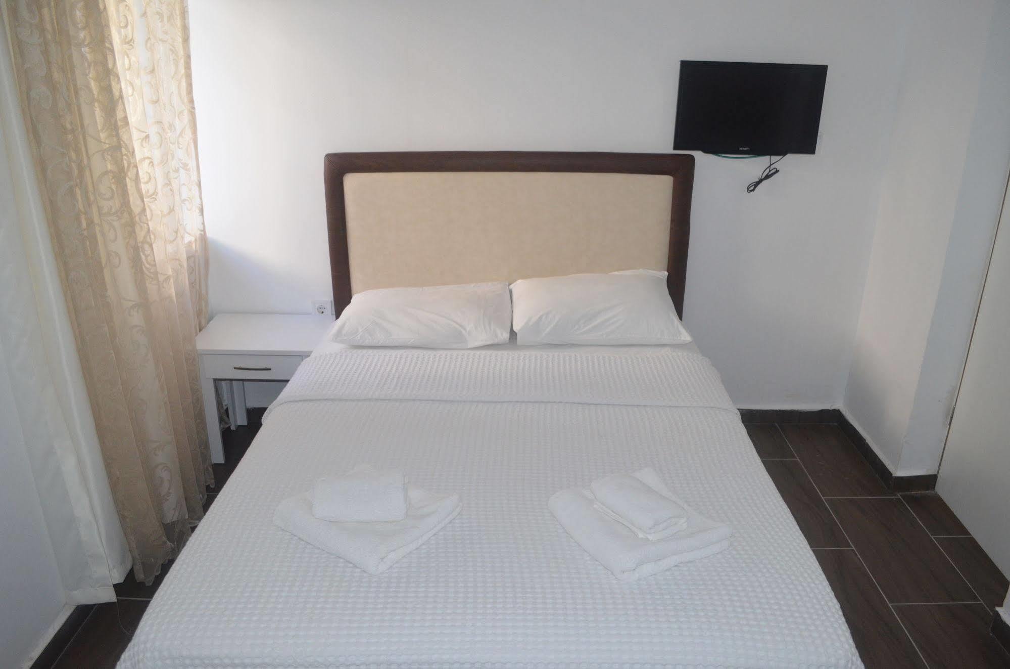 Lacivert Hotel Ayvalı Eksteriør bilde
