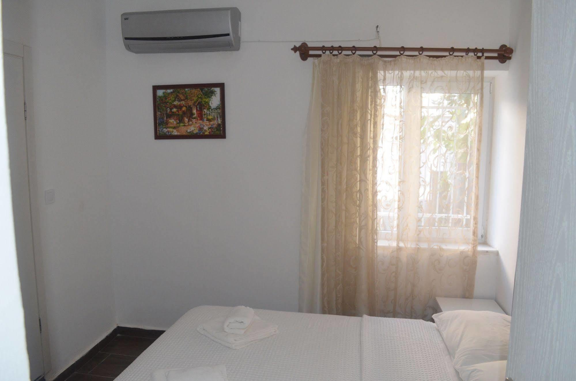 Lacivert Hotel Ayvalı Eksteriør bilde